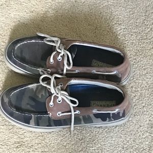 Camo colored  Men’s Sperrys. Size 8M